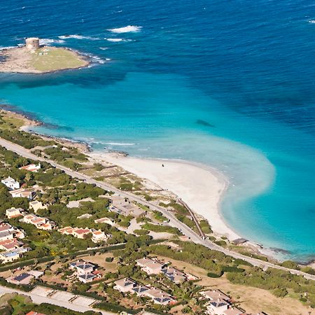 Hotel Cala Reale Стинтино Екстериор снимка