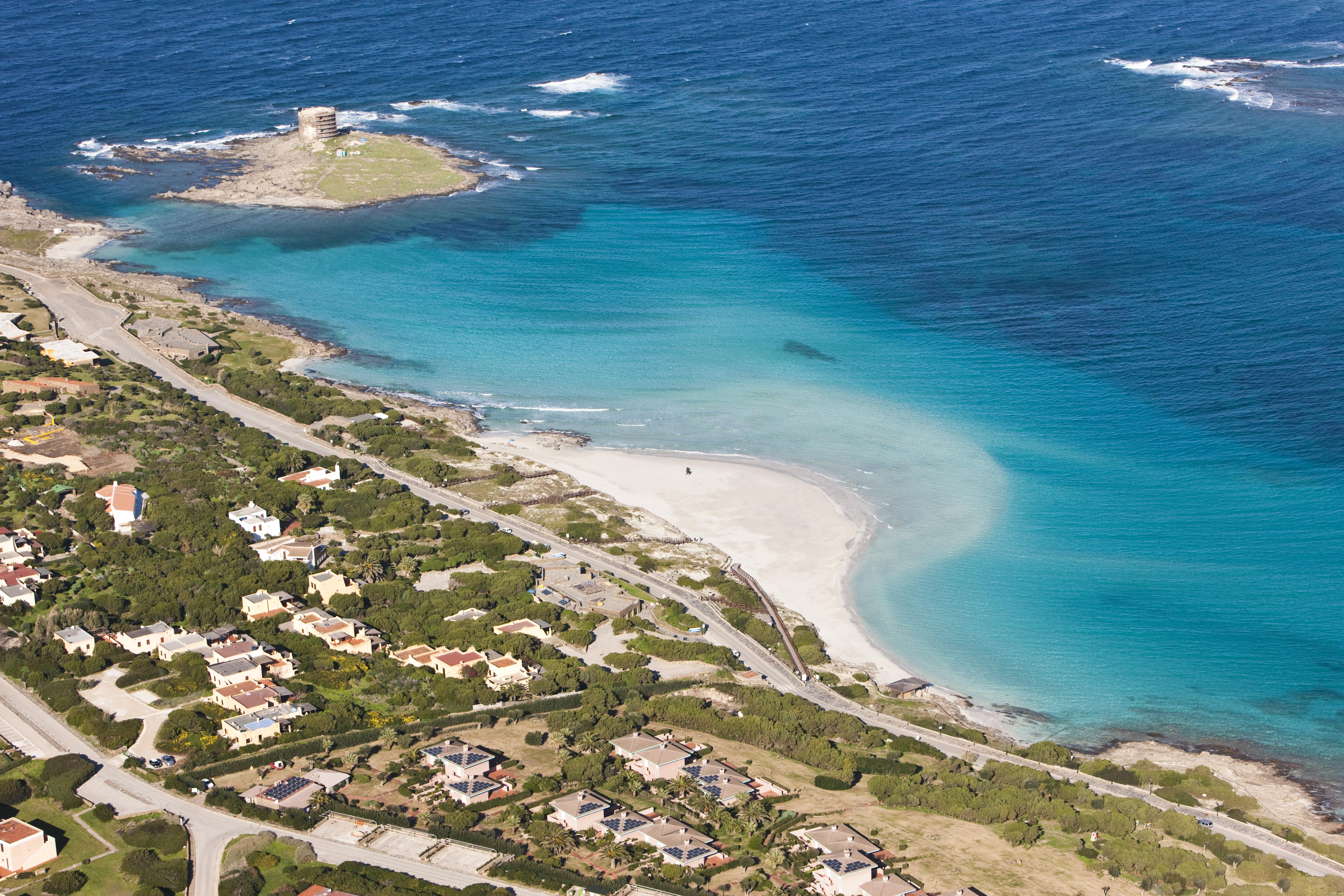 Hotel Cala Reale Стинтино Екстериор снимка